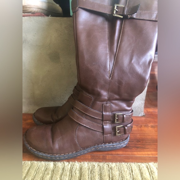 Sale 🔥Born boots! Gorgeous for fall size 7.5 - Picture 7 of 10
